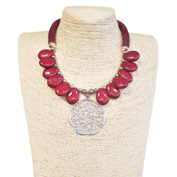 Handmade Chunky Red Coral Beaded Necklace | Statement Jewelry | Flower Pendant - Picture 2 of 5